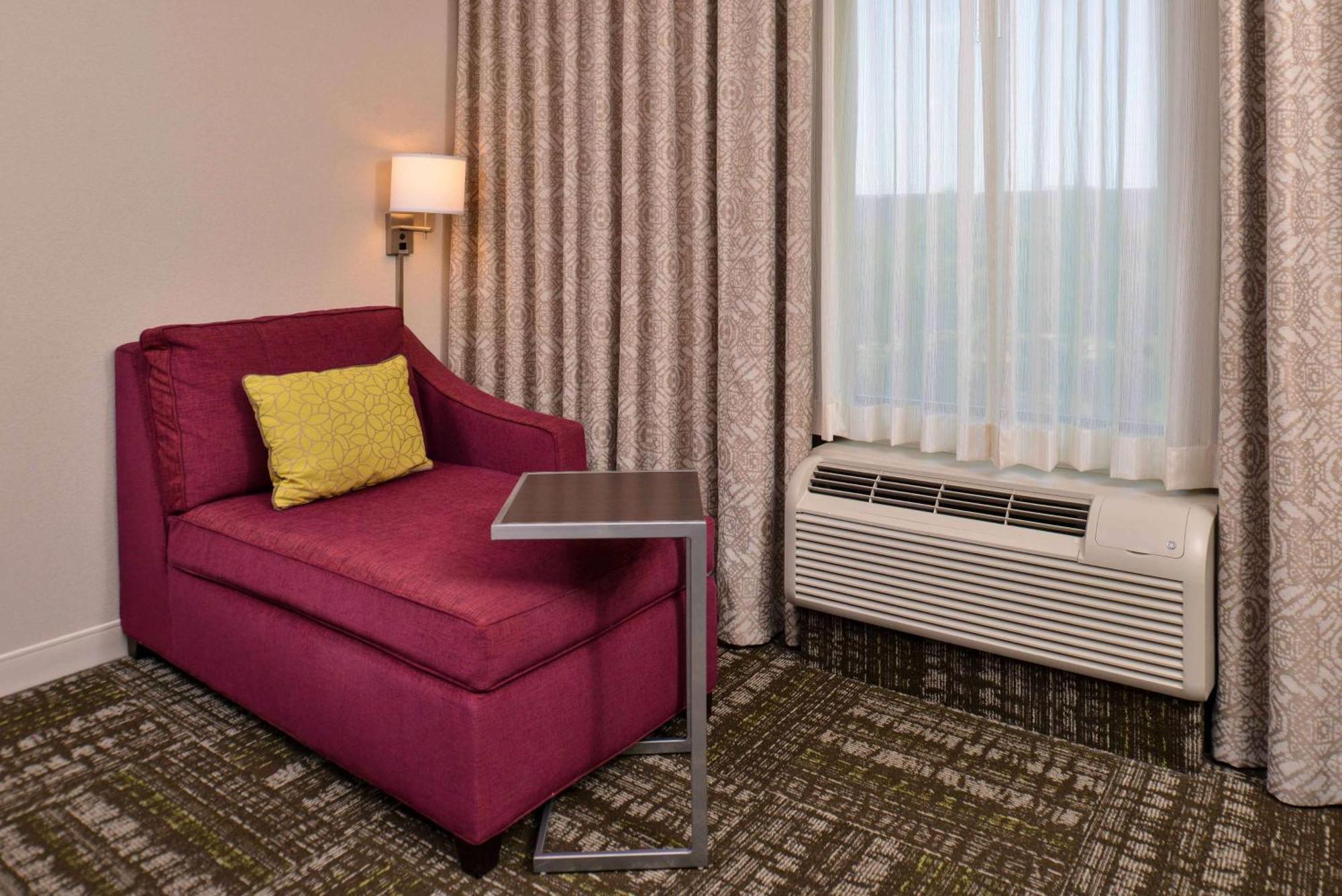 Hampton Inn & Suites Dallas Market Center Luaran gambar